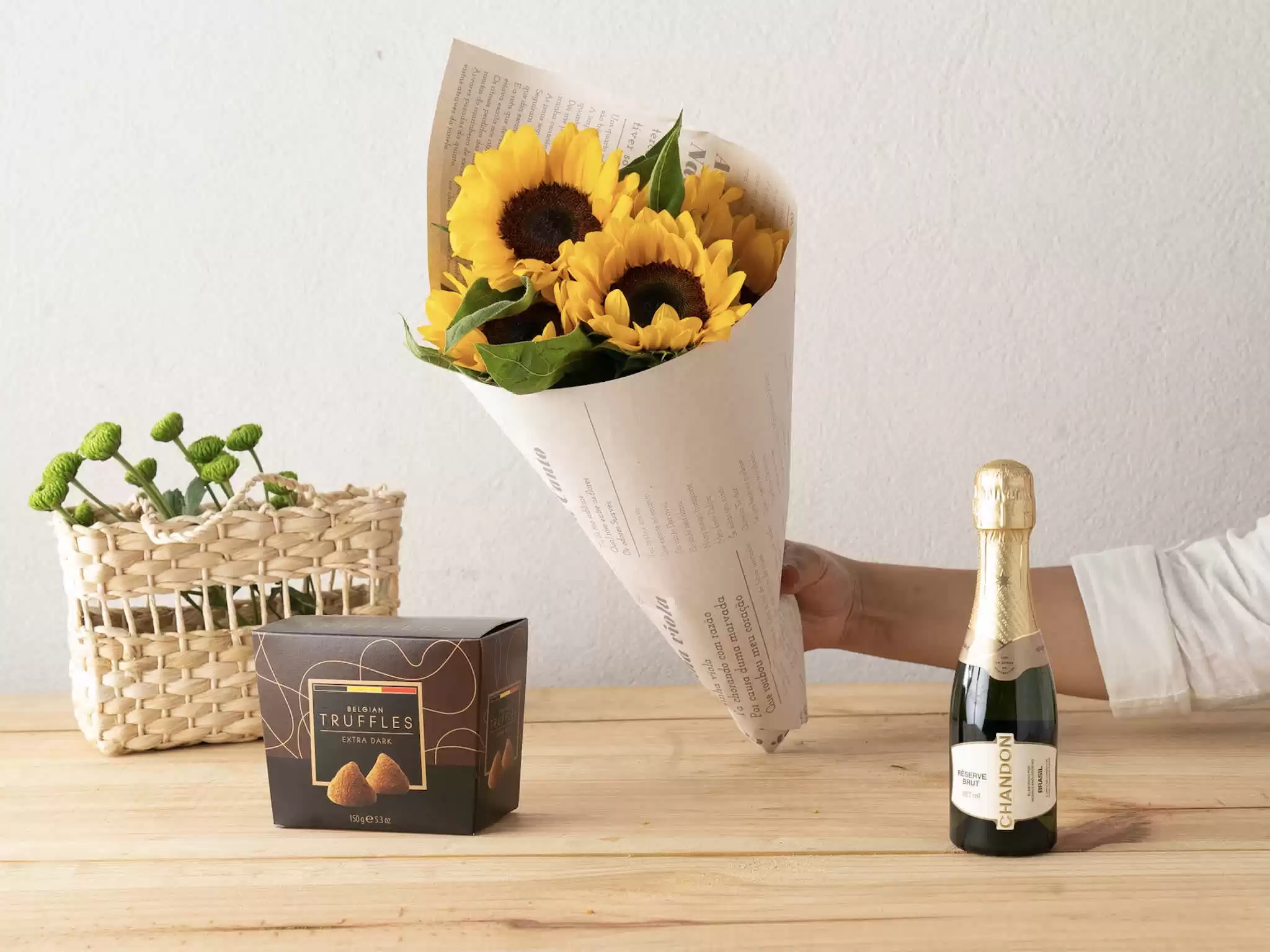 Noticias De Um Girassol Trufas E Baby Chandon