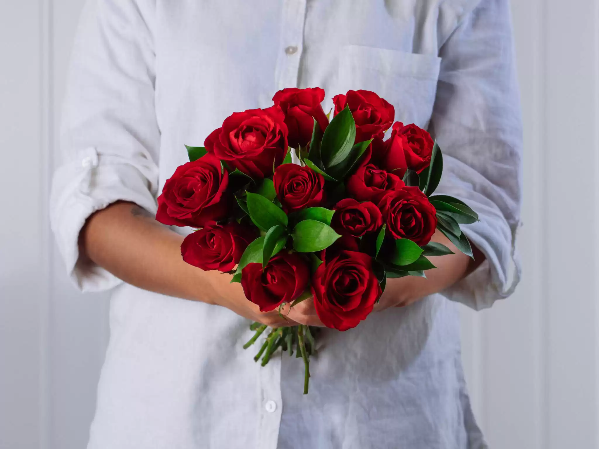 Buque De 12 Rosas Vermelhas